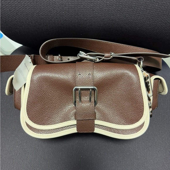 Coach Brown Leather cargo dinky Bag Coachtopia - Picture 1 of 12